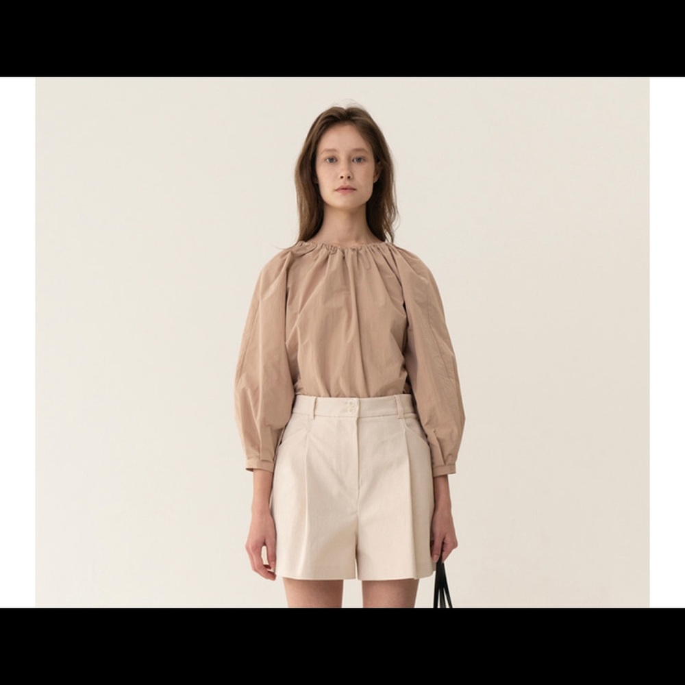 Kindersalmon Seoul gathered neck blouse top OS color “Toast” EUC